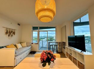 4433 Alaska St, Burnaby, BC V5C 5T3