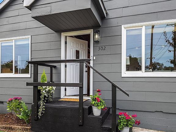 4th image of 302 E Gilman Avenue