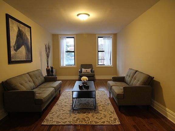 4th image of 3060 48th St #4D