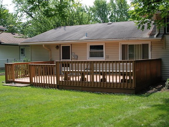 5th image of 824 Georgean Ln