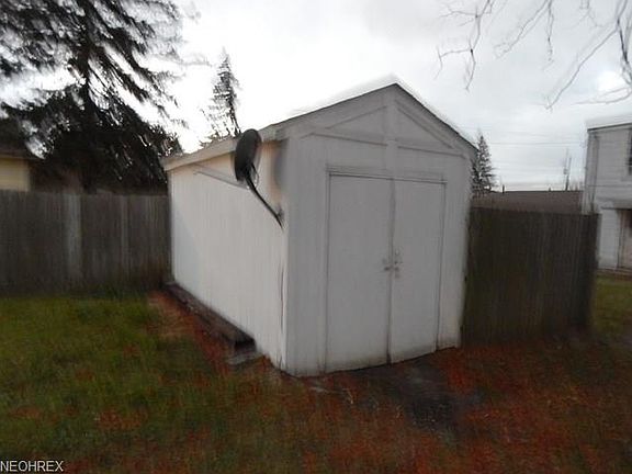 4th image of 1220 W 25th Pl