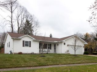 3907 Ridgewood Dr, Erie, PA 16506