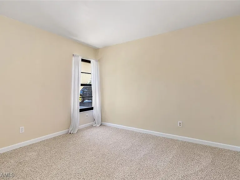 5625 Trailwinds Dr #412 — Photo 30