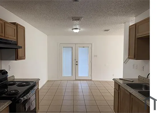 6835 Evercrest Ln — Photo 13
