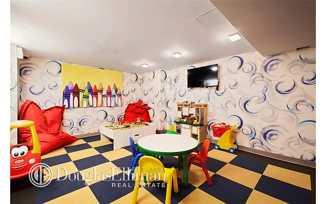 Rented by Douglas Elliman | media 55