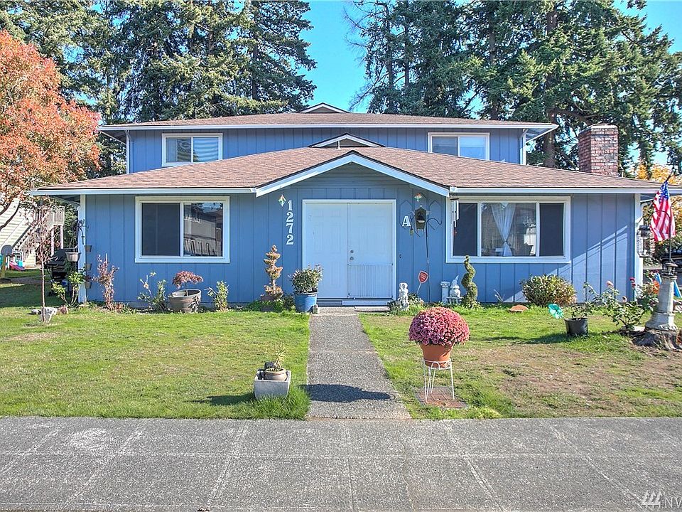 This beautifully maintained property includes a newer roof, manicured grounds, and lots of parking for tenants and visitors.