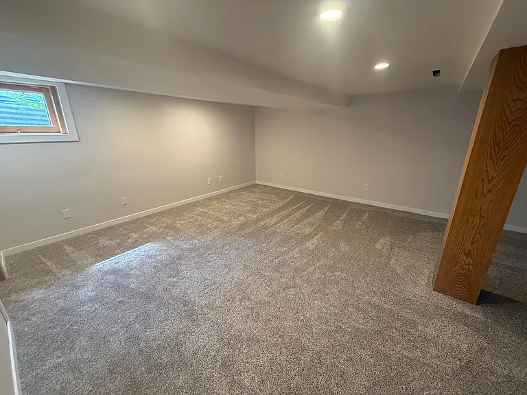 2301 Badger Ln — Photo 11