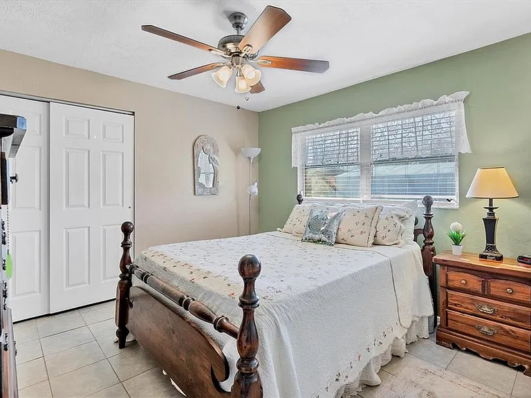 4154 Jennings Blvd — Photo 20