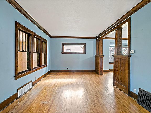 5th image of 615 7th St