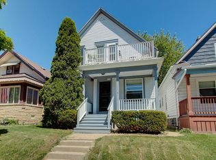 2974 S Herman St, Milwaukee, WI 53207