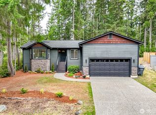 30 E Paint Brush Ln, Union, WA 98592