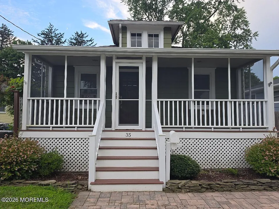 35 Academy St