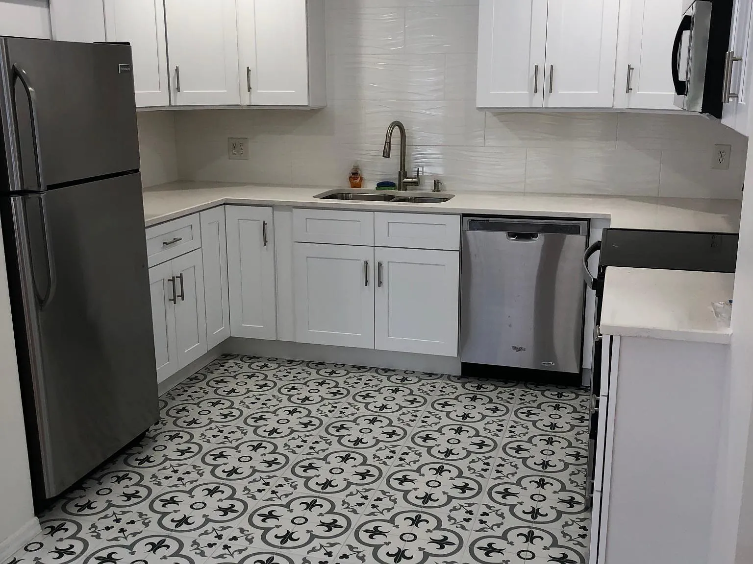 4302 W Santiago St — Photo 4