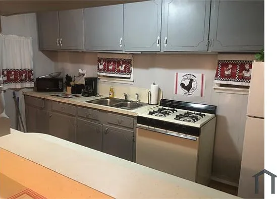 2 bed, 1250 sqft, $1,550 — Photo 3