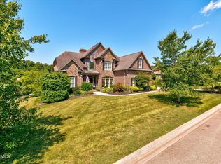 101 Round Hill Point, Oak Ridge, TN 37830