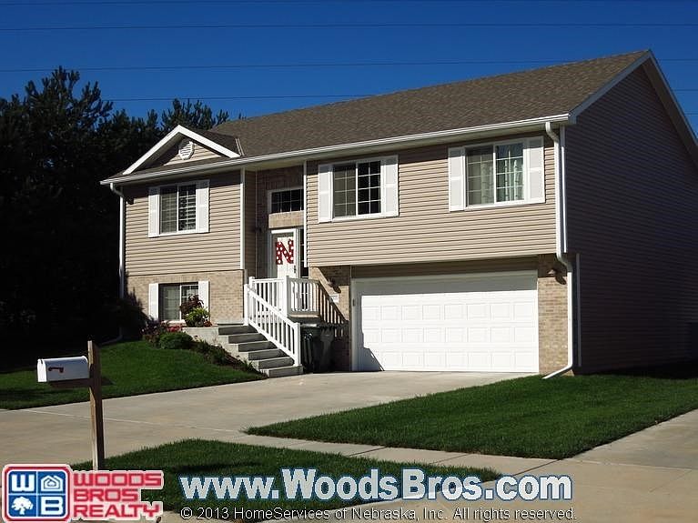 1st image of 1939 N 88th St