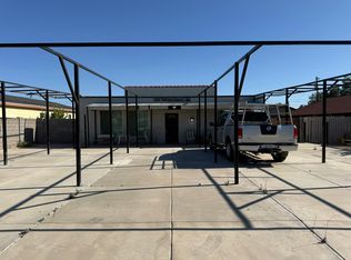 8215 E 6th Ave, Mesa, AZ 85208