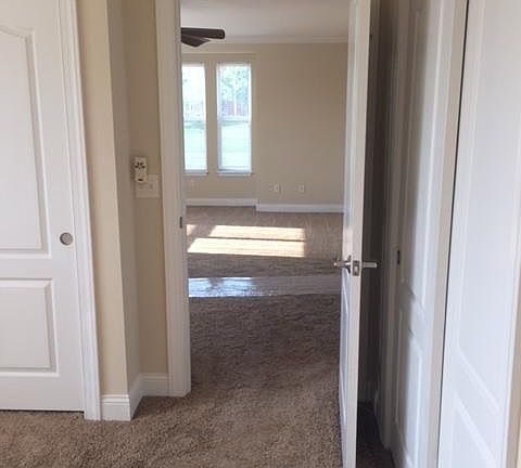 5th image of 2685-1 Gardenia Ave