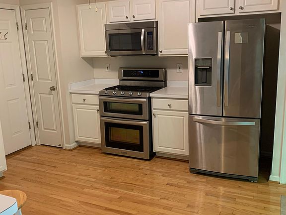 5th image of 11165 Wittenridge Dr #1