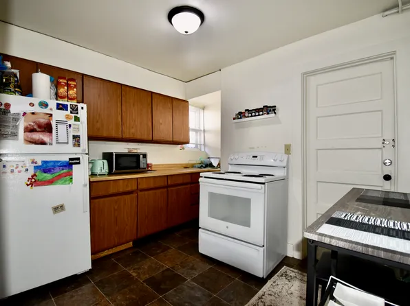 1226 10th St N #6, Fargo, ND 58102