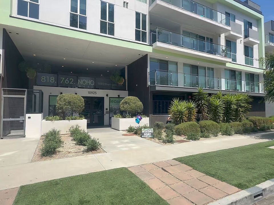 1st image of 10925 Hartsook St APT 414