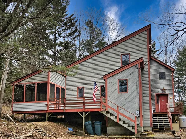 60 Back Narrows Road, Boothbay, ME 04537