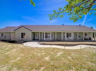 33112 Pewter Rd, Agua Dulce, CA 91390