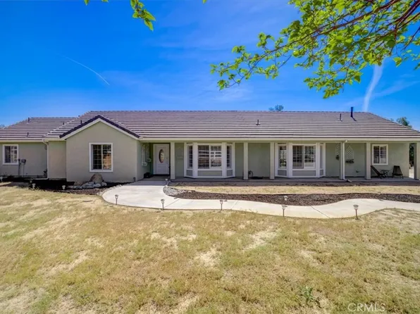 33112 Pewter Rd, Agua Dulce, CA 91390