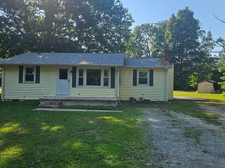 74 Jacobs Ln — Photo 1