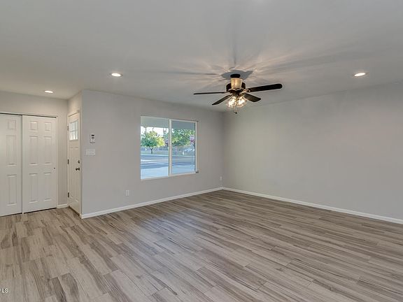 4th image of 2254 W 8th Ave