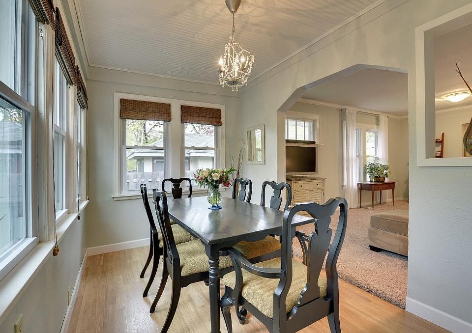 1st image of 2043 Nokomis Ave