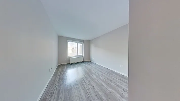 Rented by Bond New York | media 4