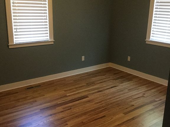 Upstairs large bedroom