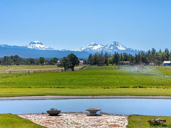 3rd image of 65055 Old Bend Redmond Hwy