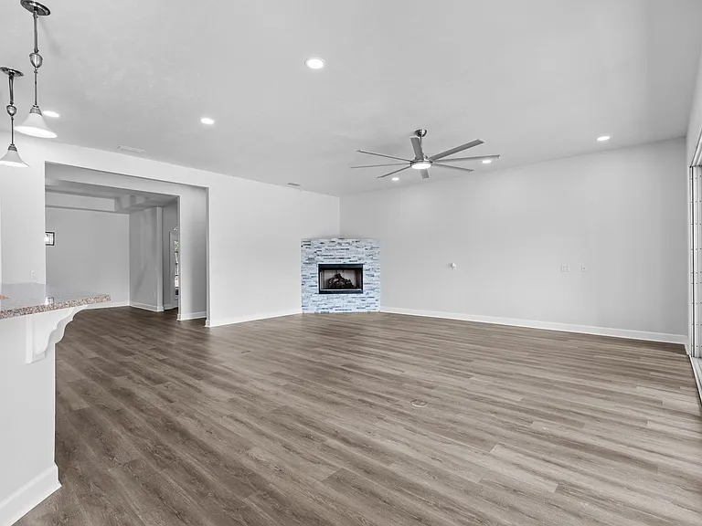 9510 NW 59th Ln — Photo 22