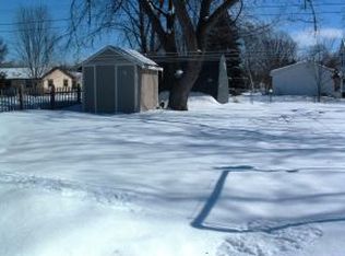 633 Lee Ave, Brillion, WI 54110