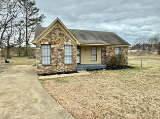 233 Sycamore Rd, Collierville, TN 38017