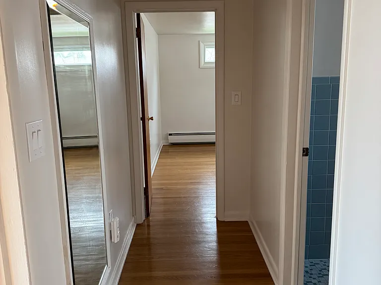 307 Warren St — Photo 13