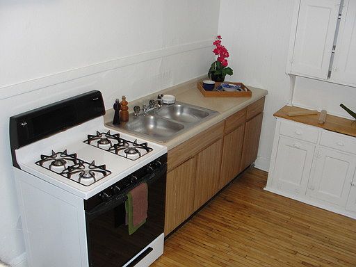 2nd image of 612 Lincoln Ave APT 099