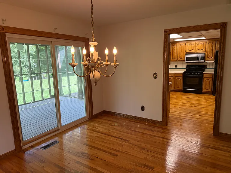 1087 Pea Ridge Rd — Photo 15