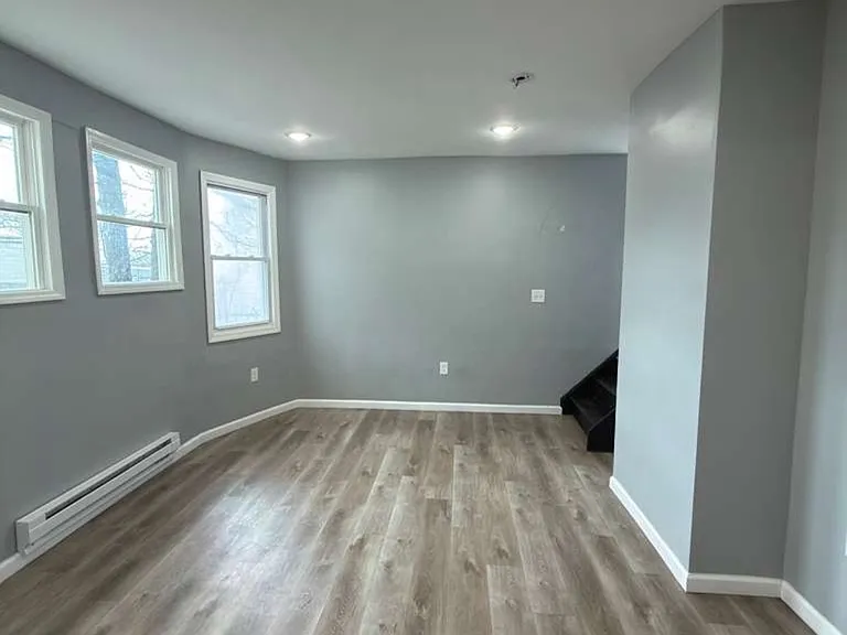 10 Grove Ter — Photo 4