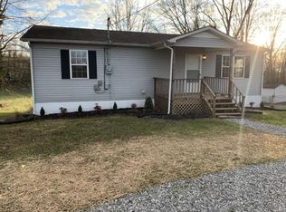 214 Higginbotham Rd, McMinnville, TN 37110