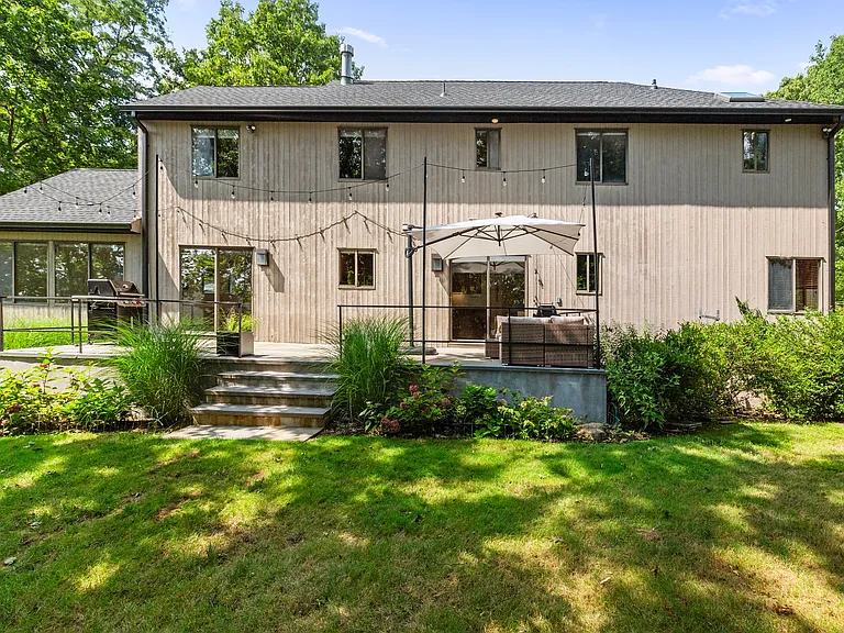 Exterior # 2 - Rear
