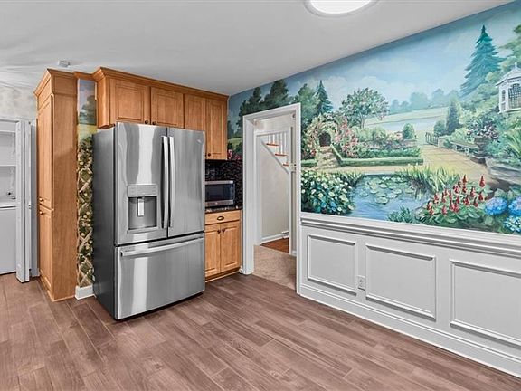 5th image of 2309 Timberlake Ave