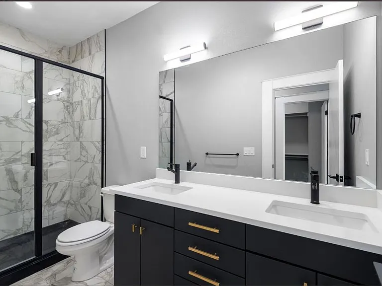 4925 W 10th Ave #101 — Photo 2