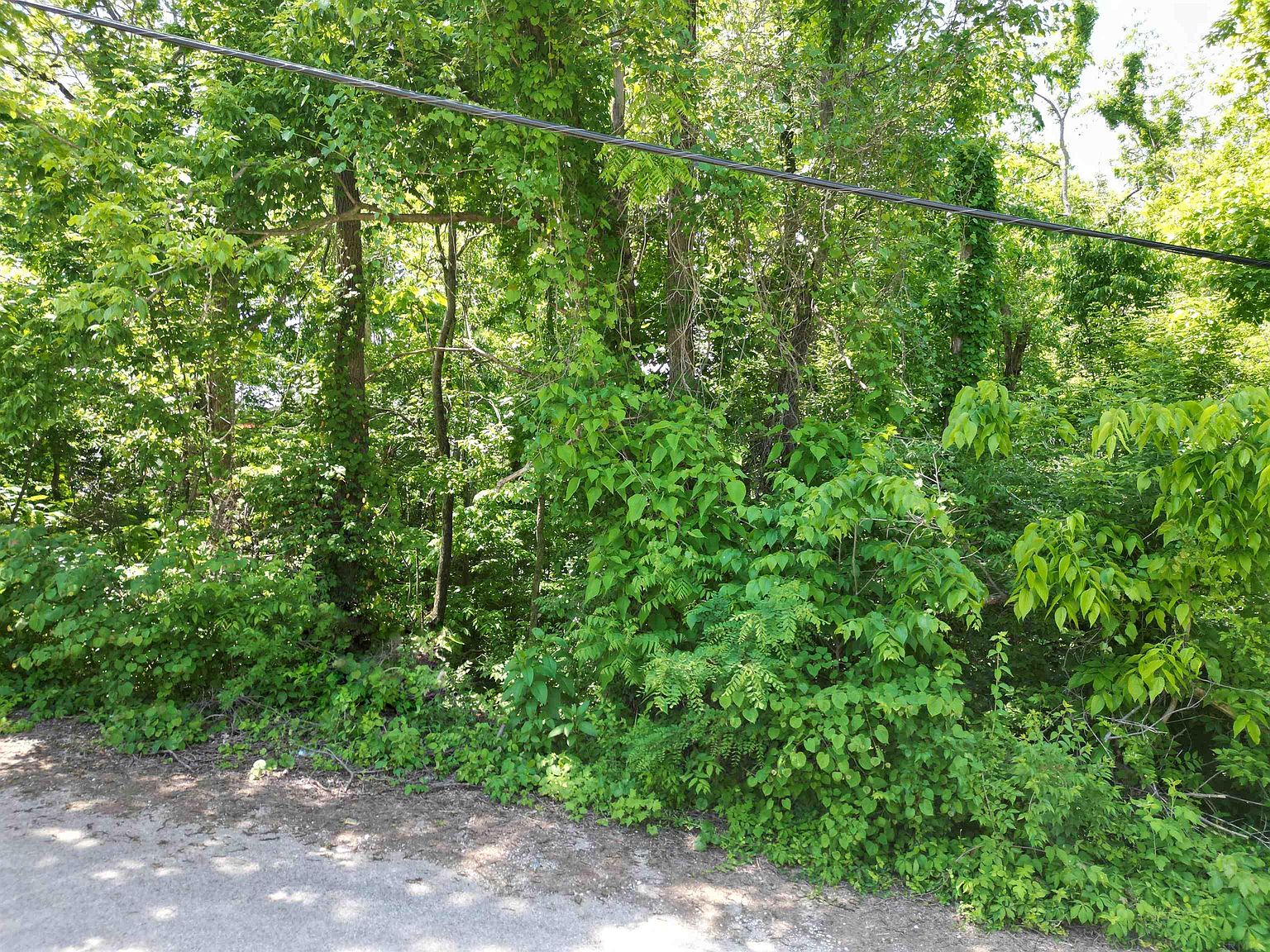 F St, Bedford, IN 47421 MLS 202321542 Zillow