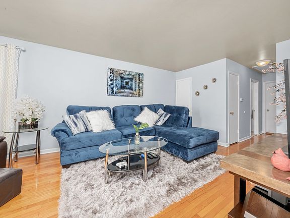 5th image of 418 46th Ave