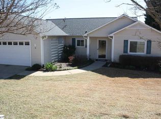 14 Windcrest Dr, Greenville, SC 29615