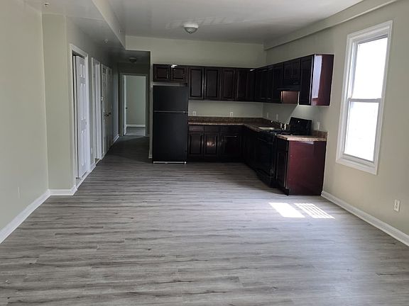 2nd image of 493-495 Irvine Turner Blvd #4A