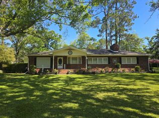 277 Lincoln Ave, Fitzgerald, GA 31750